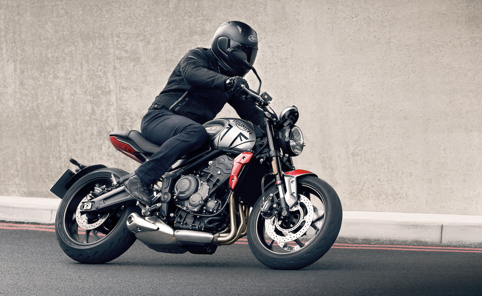 Triumph launches new Trident 660 95 a month finance o Visordown